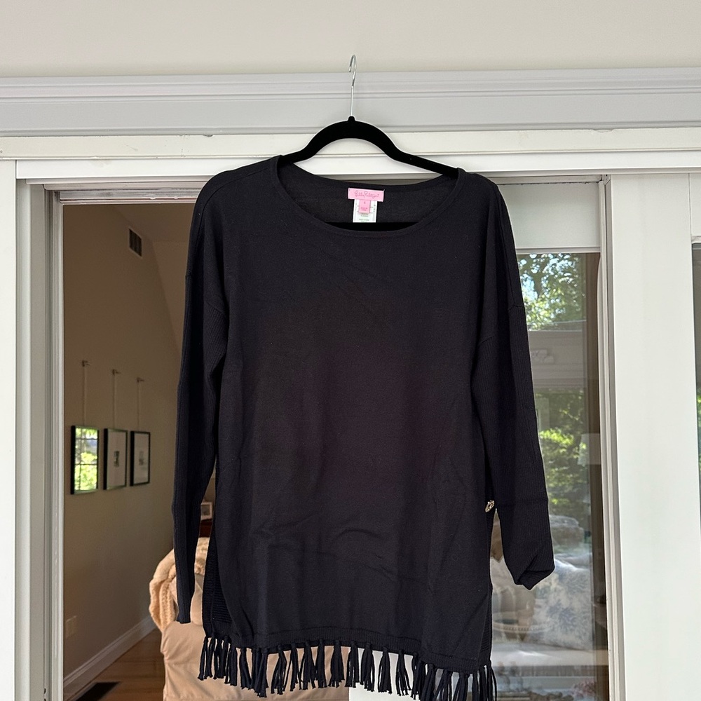 Lilly Pulitzer Black Fringe Sweater poncho.. size s